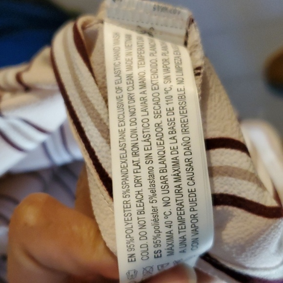 Forever 21 Striped Off-the-Shoulder Tunic Blouse - Picture 8 of 8